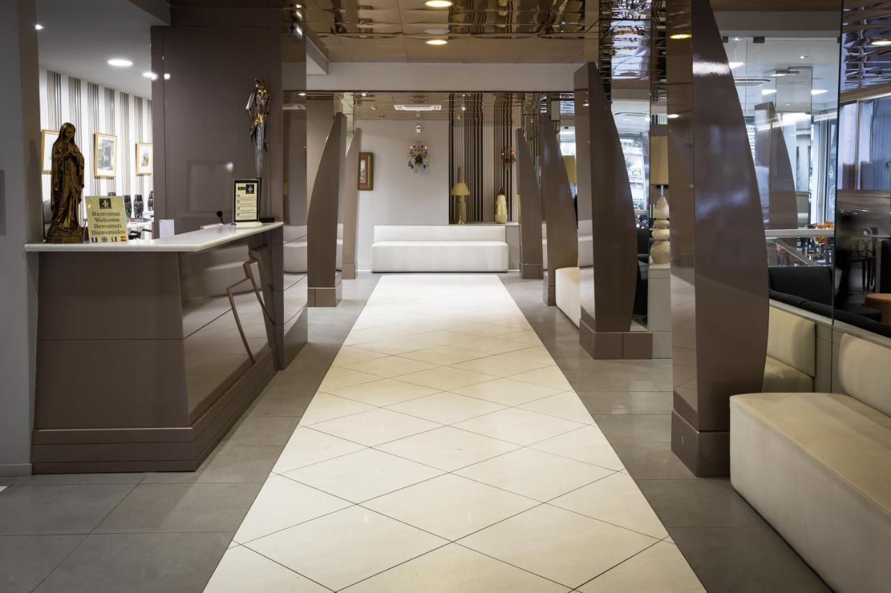 Hotel Lys De Marie Лурд Екстериор снимка